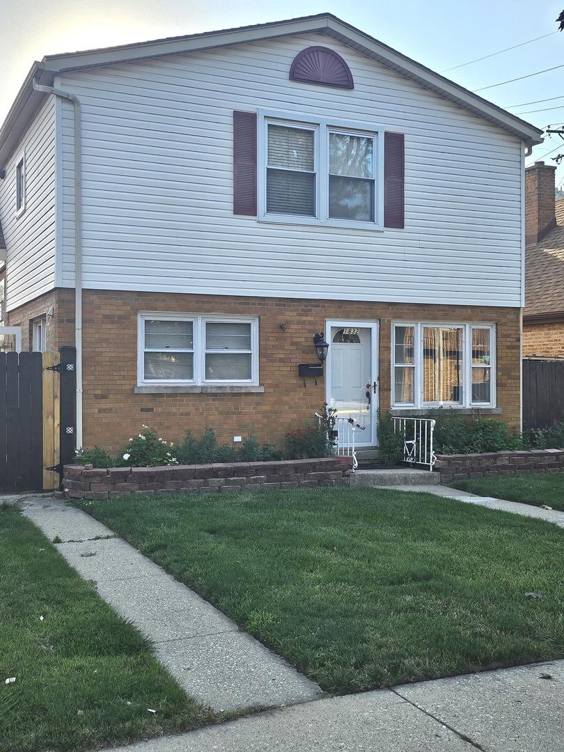1832 N 23rd Ave., Melrose Park, IL 60160
