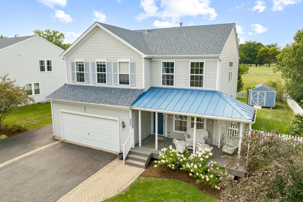 222 White Oak St., Hampshire, IL 60140