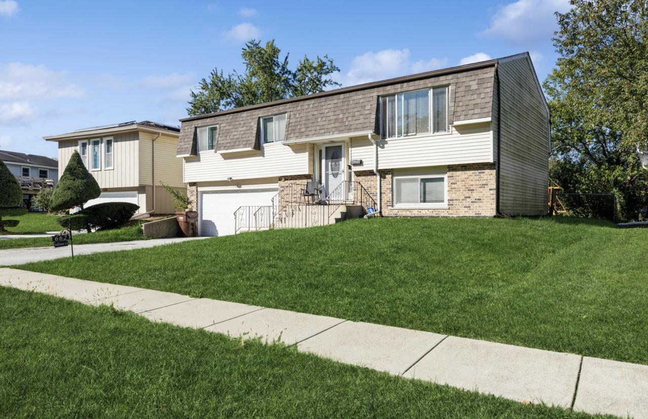 662 Sullivan Ln., University Park, IL 60484