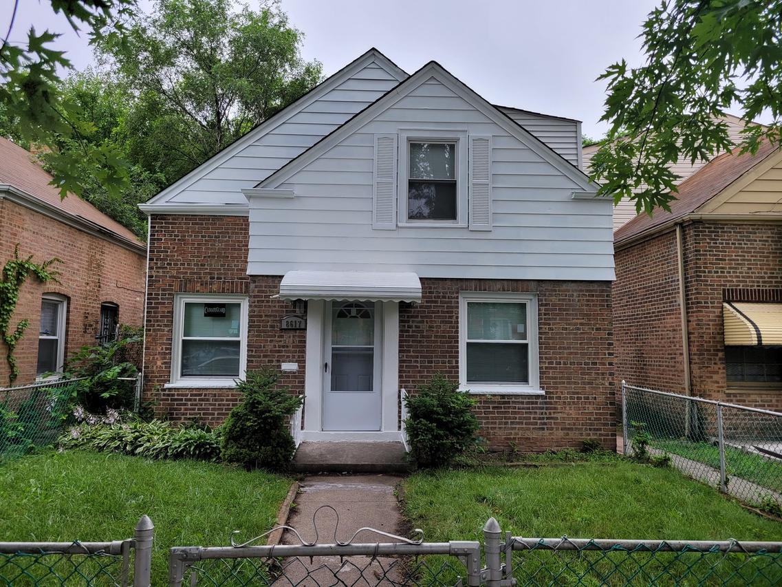 8617 S Bennett Ave., Chicago, IL 60617