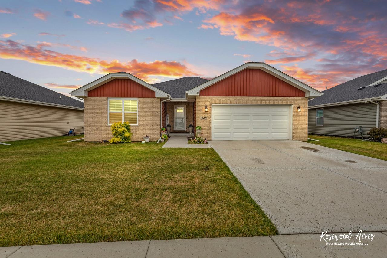 6022 Field Stone Ln., Bourbonnais, IL 60914