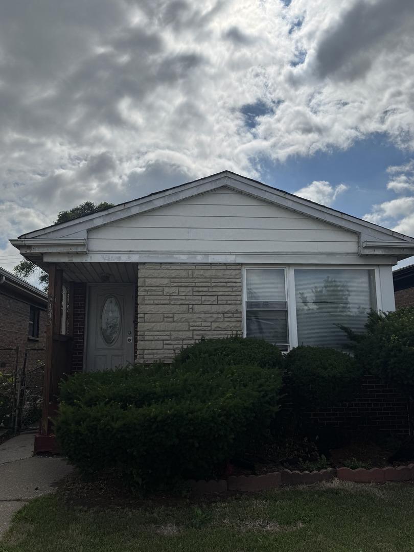 8443 S State St., Chicago, IL 60619