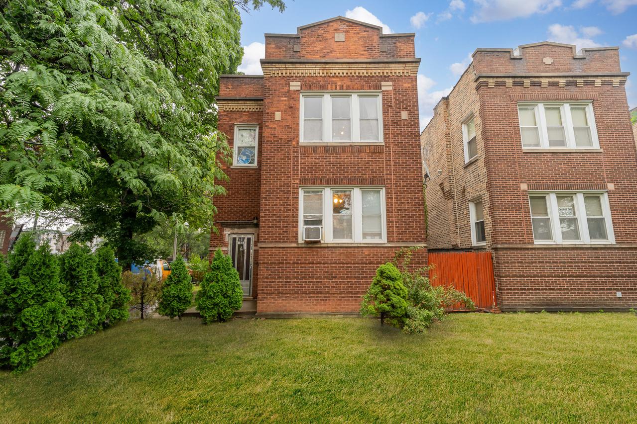 1657 N Austin Ave., Chicago, IL 60639