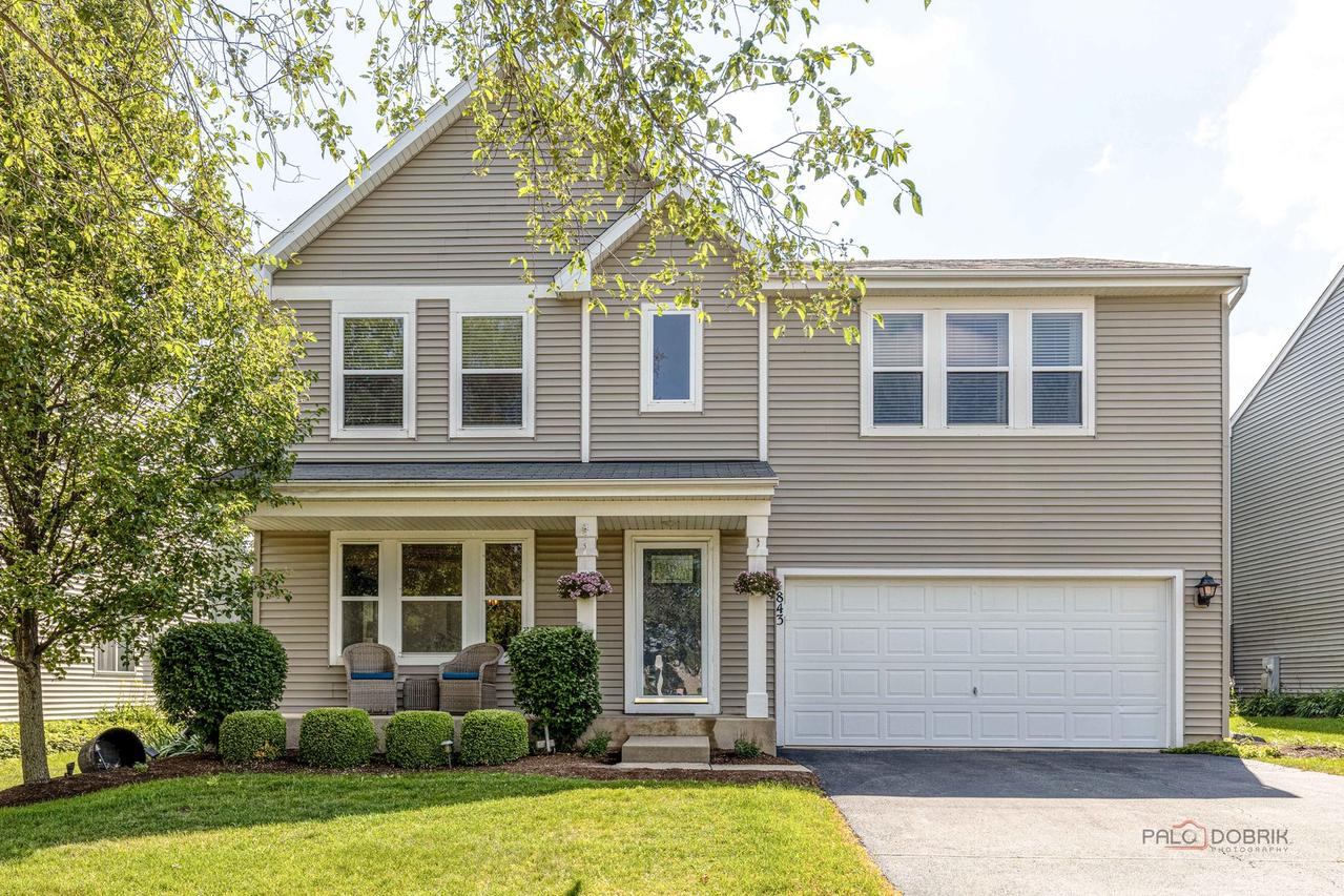 843 Brahms Rd., Volo, IL 60073