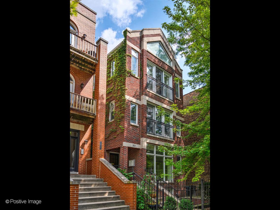 3837 N Damen Ave. #3, Chicago, IL 60618