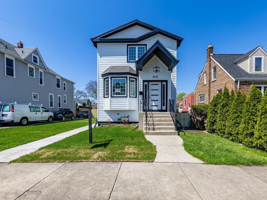 3548 Clinton Ave., Berwyn, IL 60402