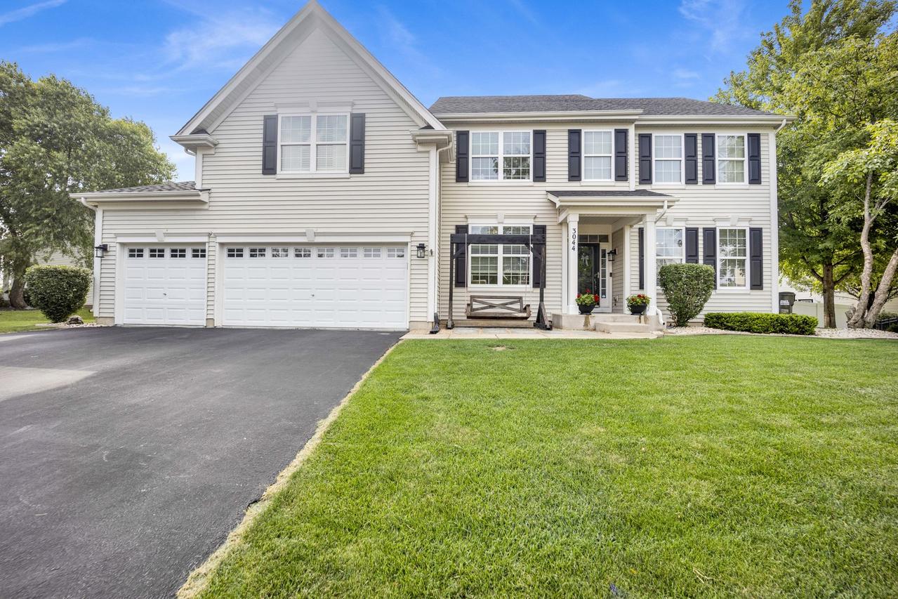 3044 Fairhaven Ln., Lake In The Hills, IL 60156