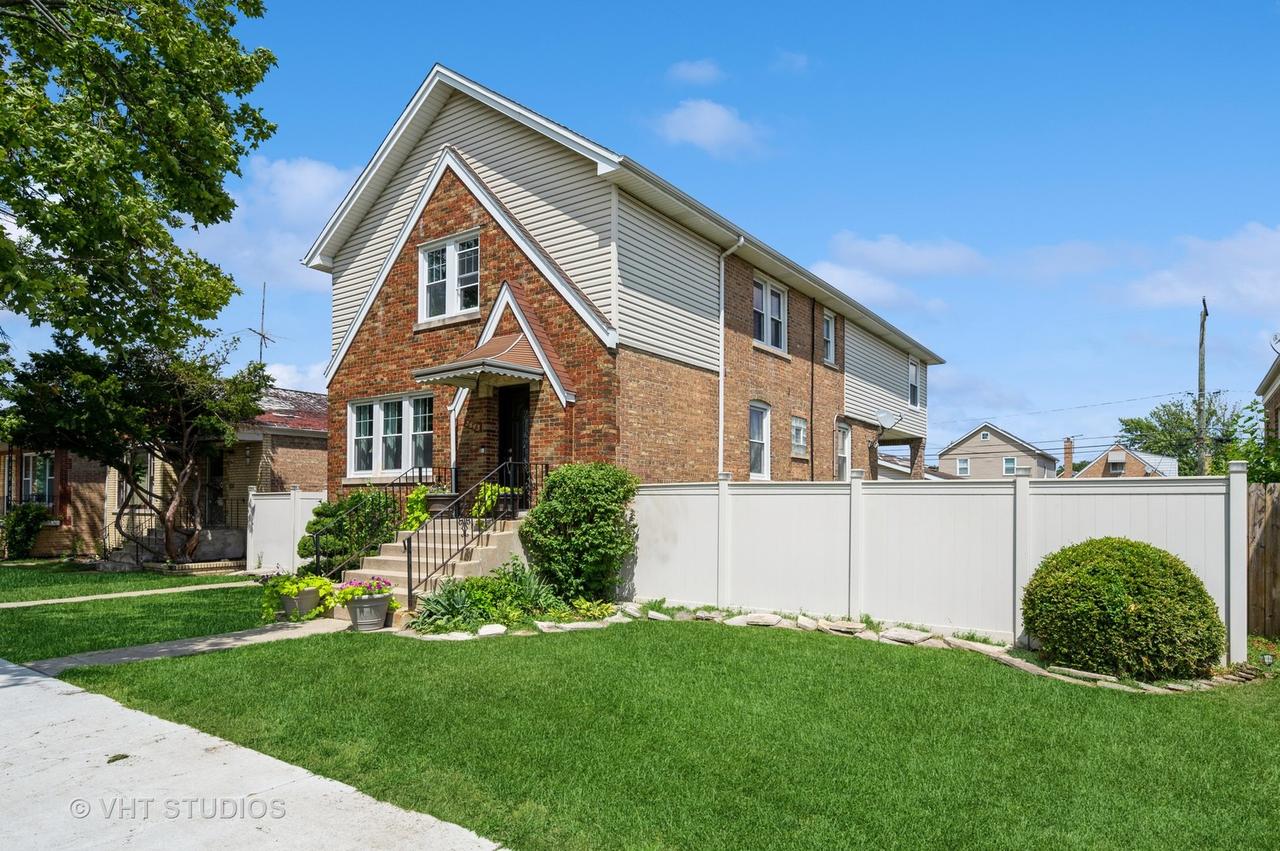 5643 S Meade Ave., Chicago, IL 60638