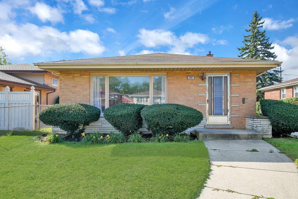 2907 W 86th St., Chicago, IL 60652