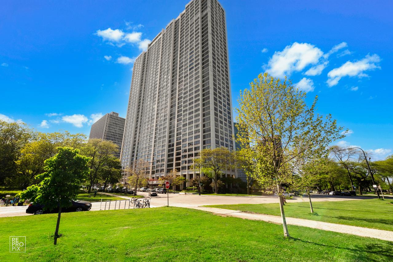 2800 N Lake Shore Dr. #1314, Chicago, IL 60657