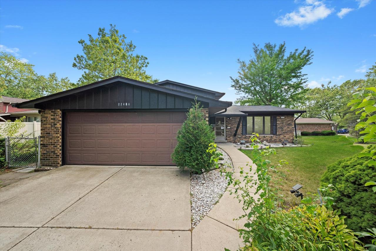 22434 Pleasant Dr., Richton Park, IL 60471
