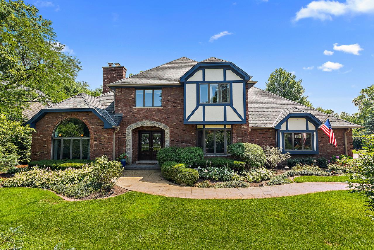 8445 W 131st St., Palos Park, IL 60464