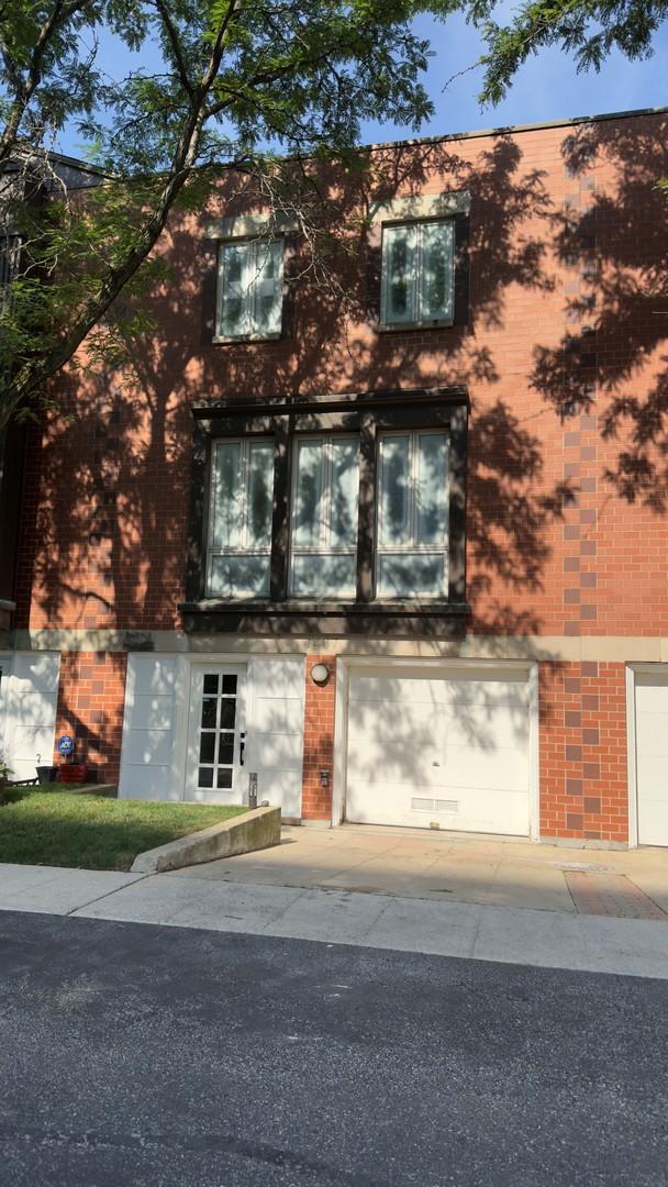 1407 S Plymouth Ct., Chicago, IL 60605