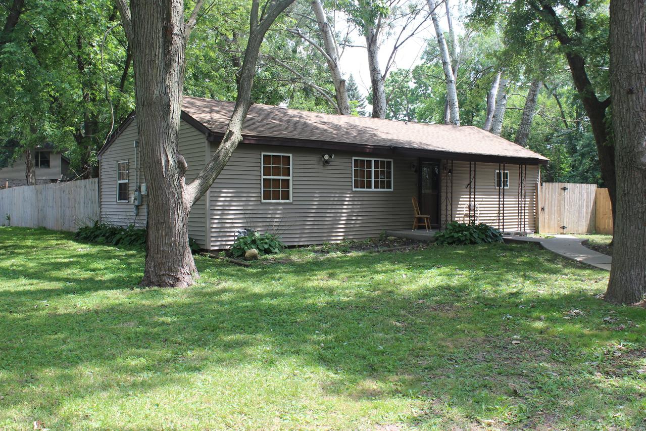 4733 W 141st St., Crestwood, IL 60445