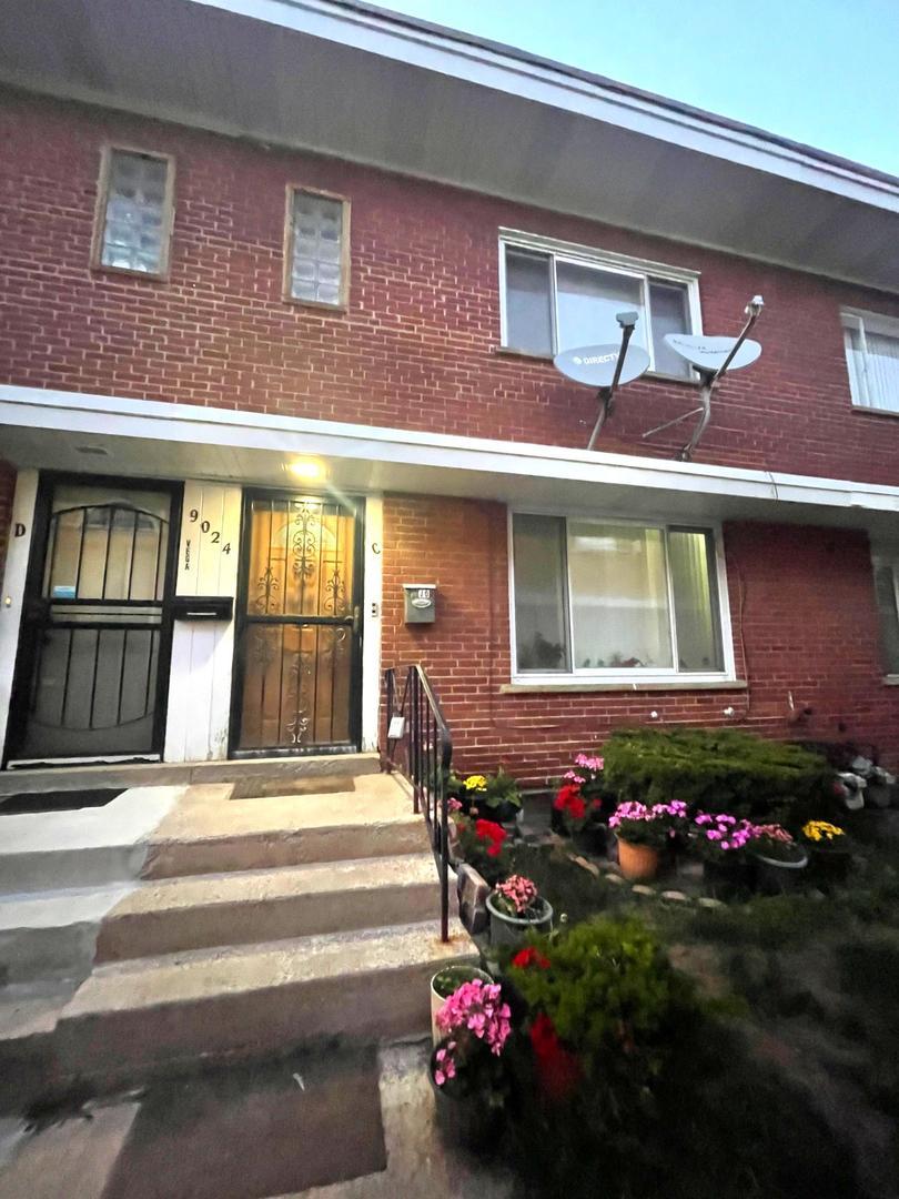 9024 Skokie Blvd. #C, Skokie, IL 60077