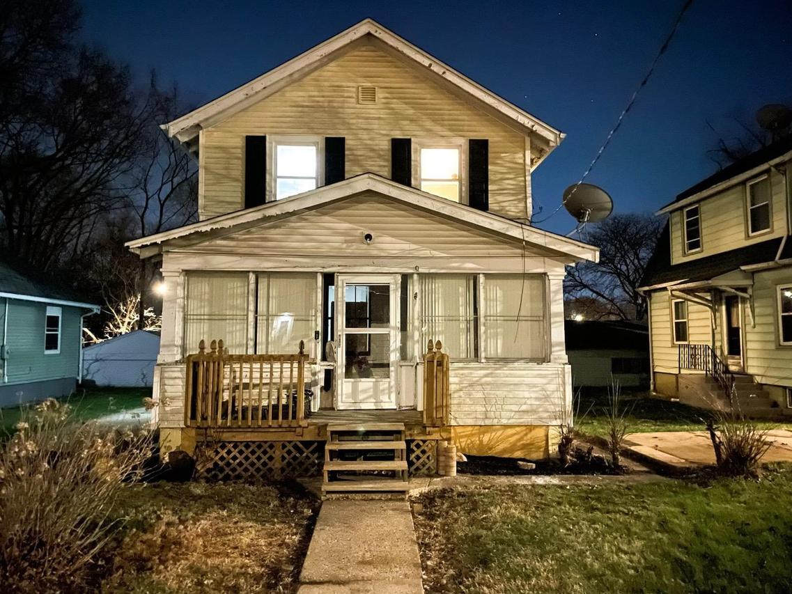 2024 Green St., Rockford, IL 61102