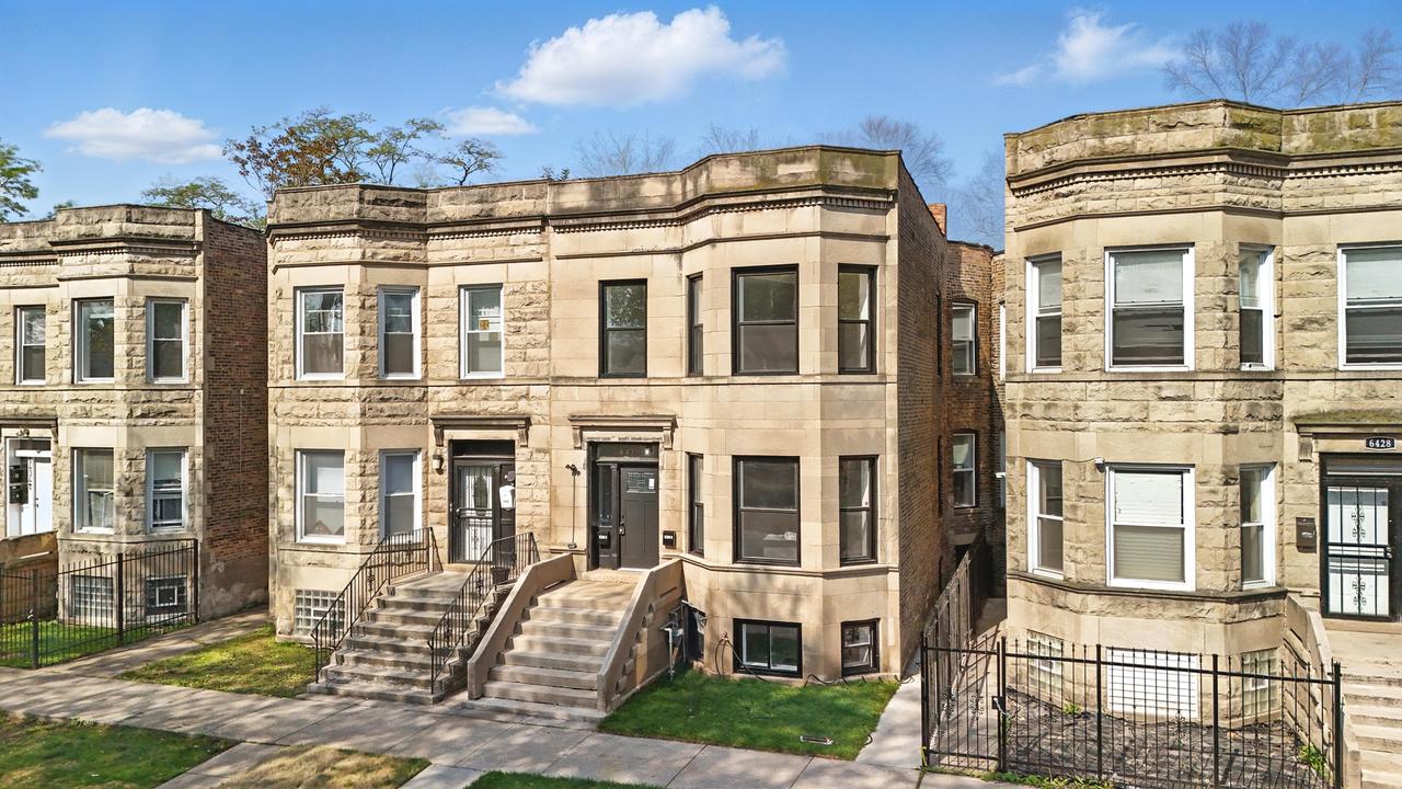 6430 S Eberhart Ave., Chicago, IL 60637