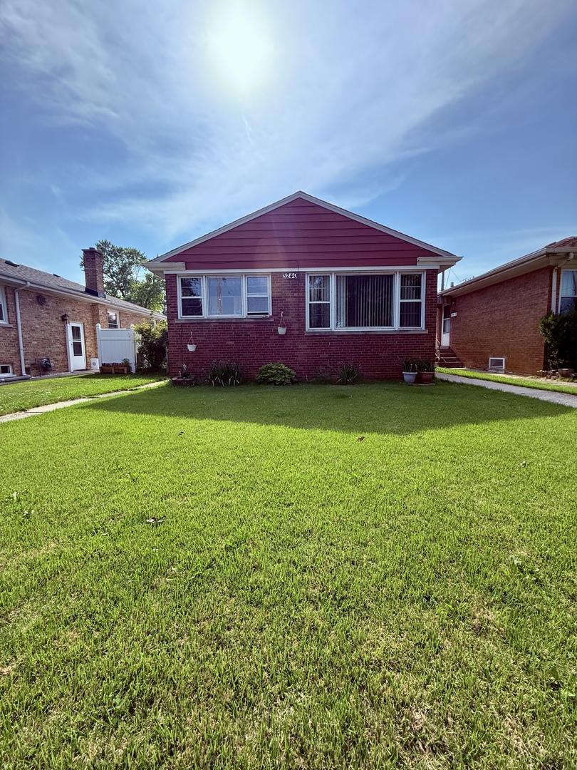 3240 Ernst St., Franklin Park, IL 60131