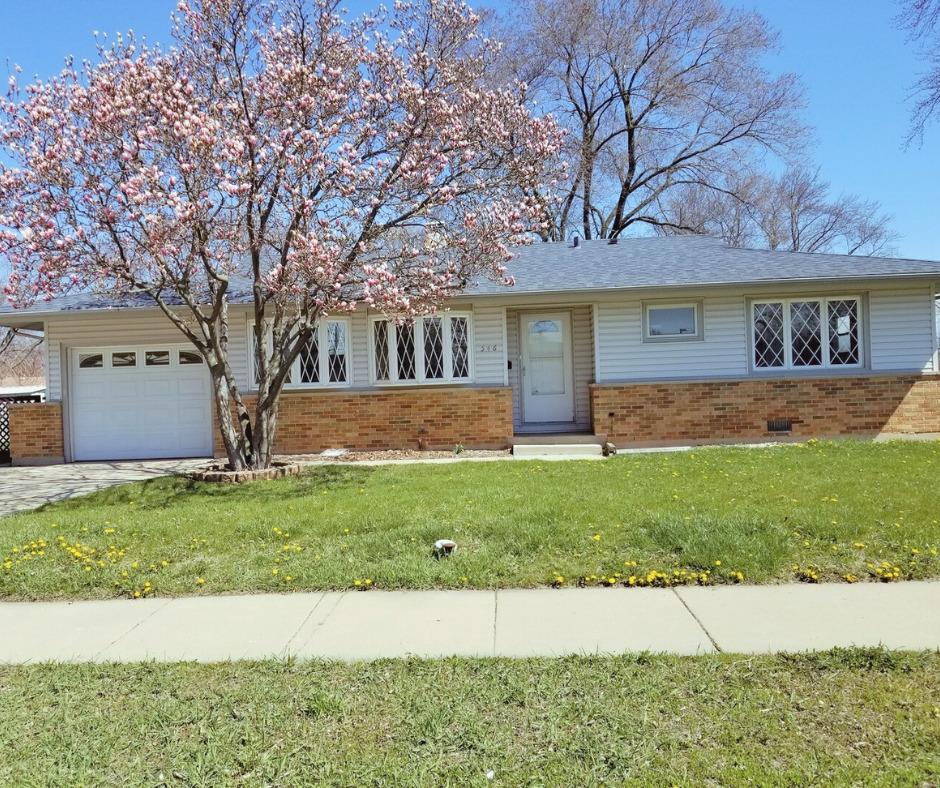 546 Landmeier Rd., Elk Grove Village, IL 60007