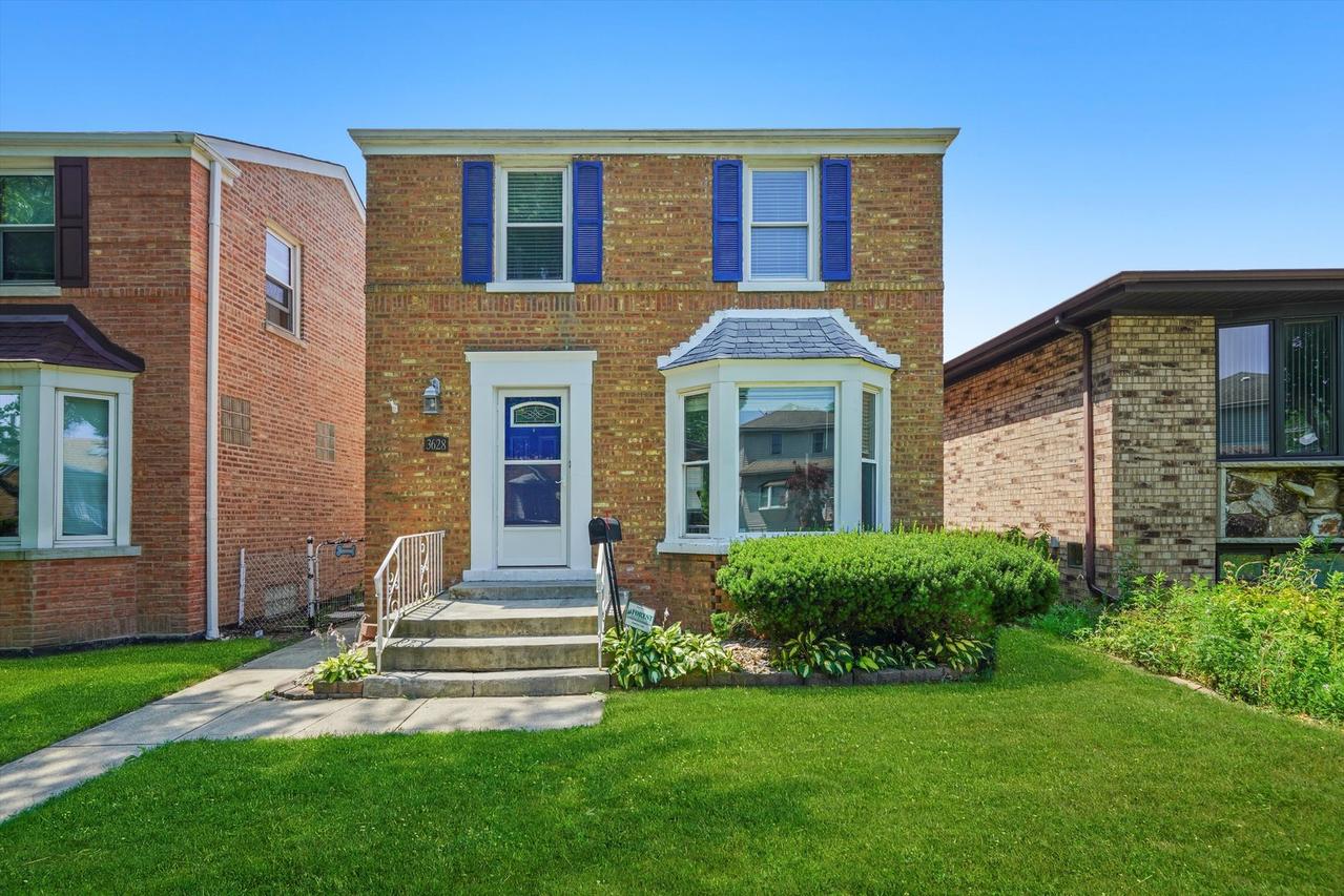 3628 N Pioneer Ave., Chicago, IL 60634