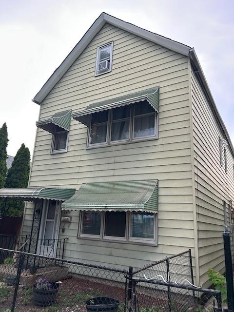 2849 S Kolin Ave., Chicago, IL 60623
