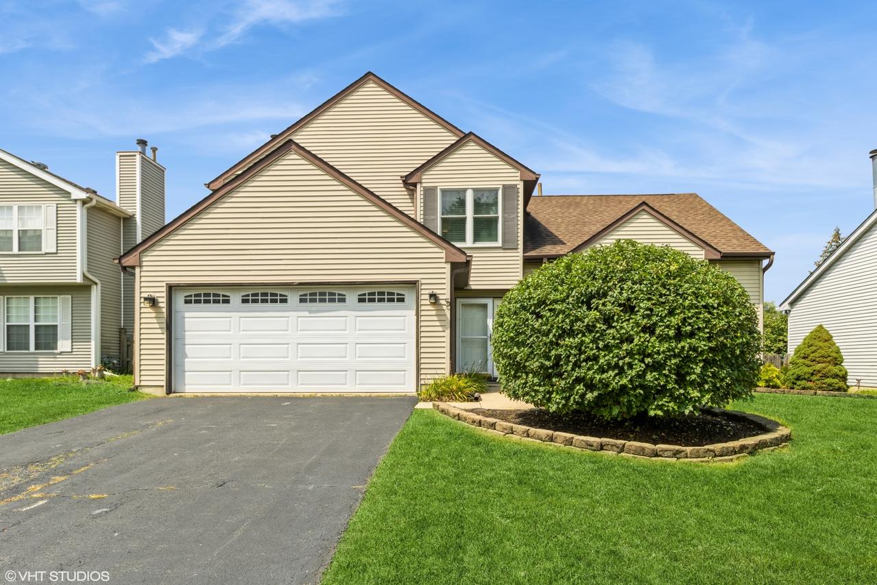 5 Marion Ct., Lake In The Hills, IL 60156