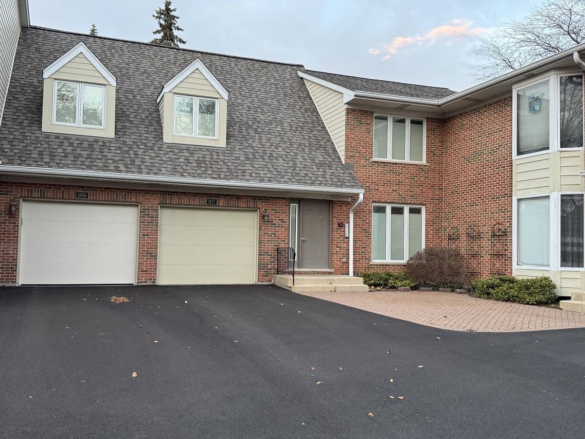 [Address Hidden by Seller], Arlington Heights, IL 60004