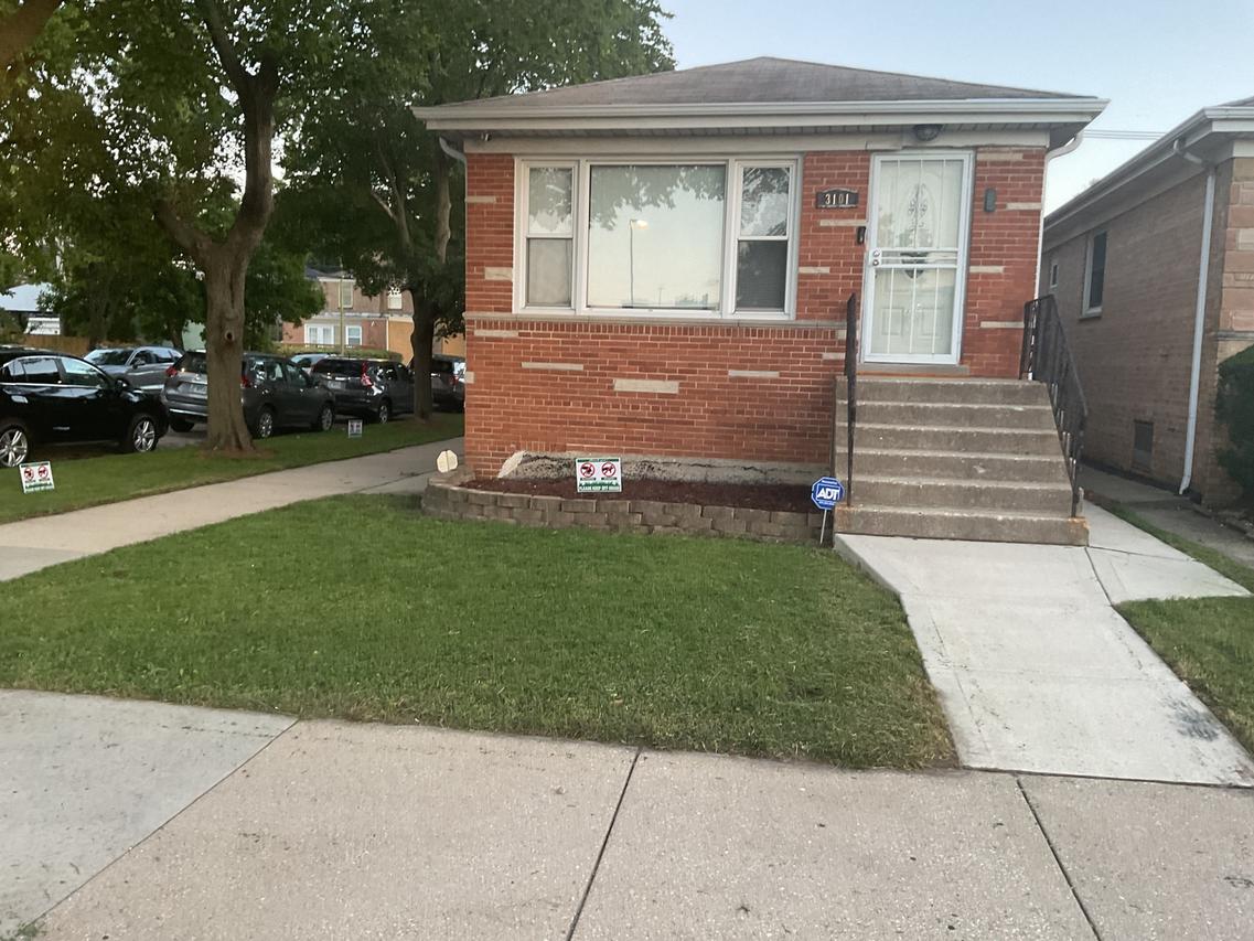 3101 W Howard St., Chicago, IL 60645