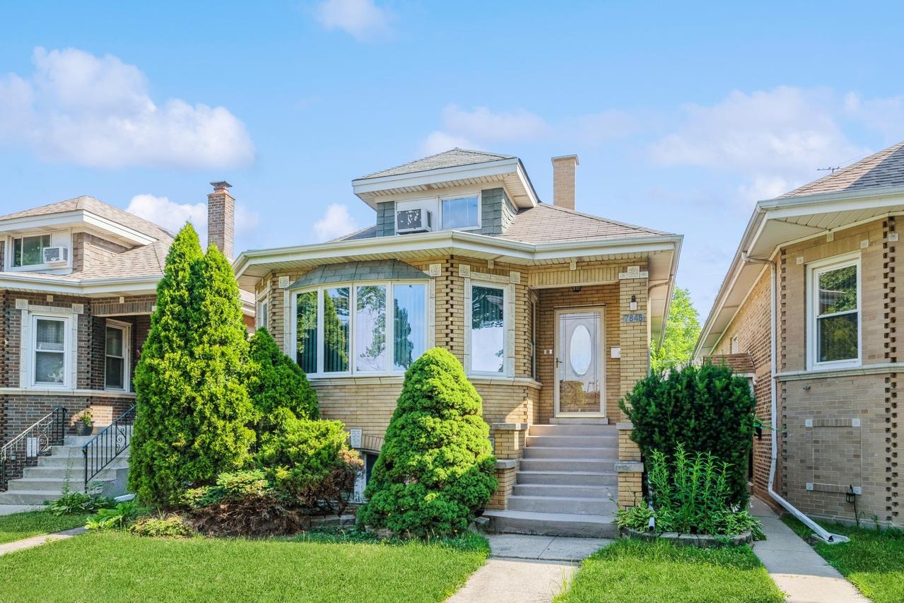 7848 W Sunset Dr., Elmwood Park, IL 60707