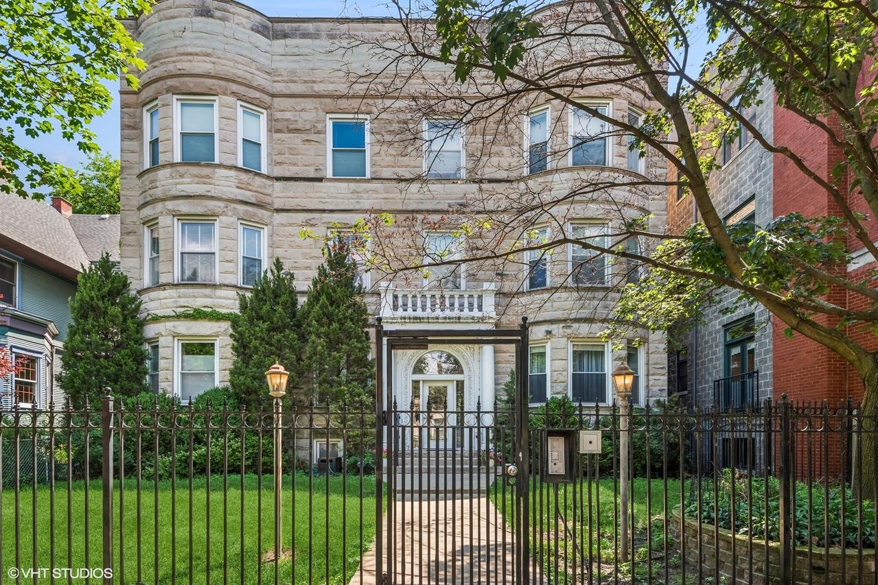 4321 N Kenmore Ave. #2N, Chicago, IL 60613