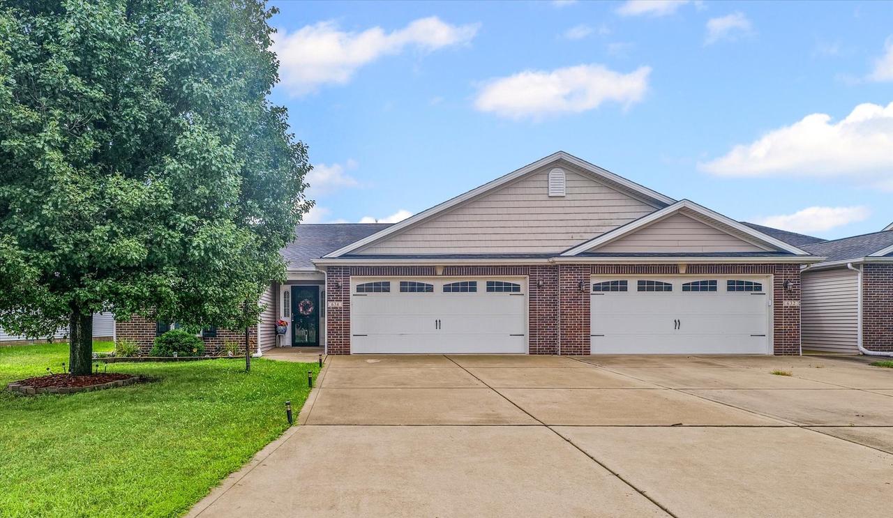 634 Sedgegrass Dr., Champaign, IL 61822