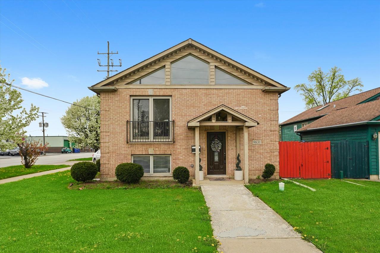 9631 Fullerton Ave., Franklin Park, IL 60131
