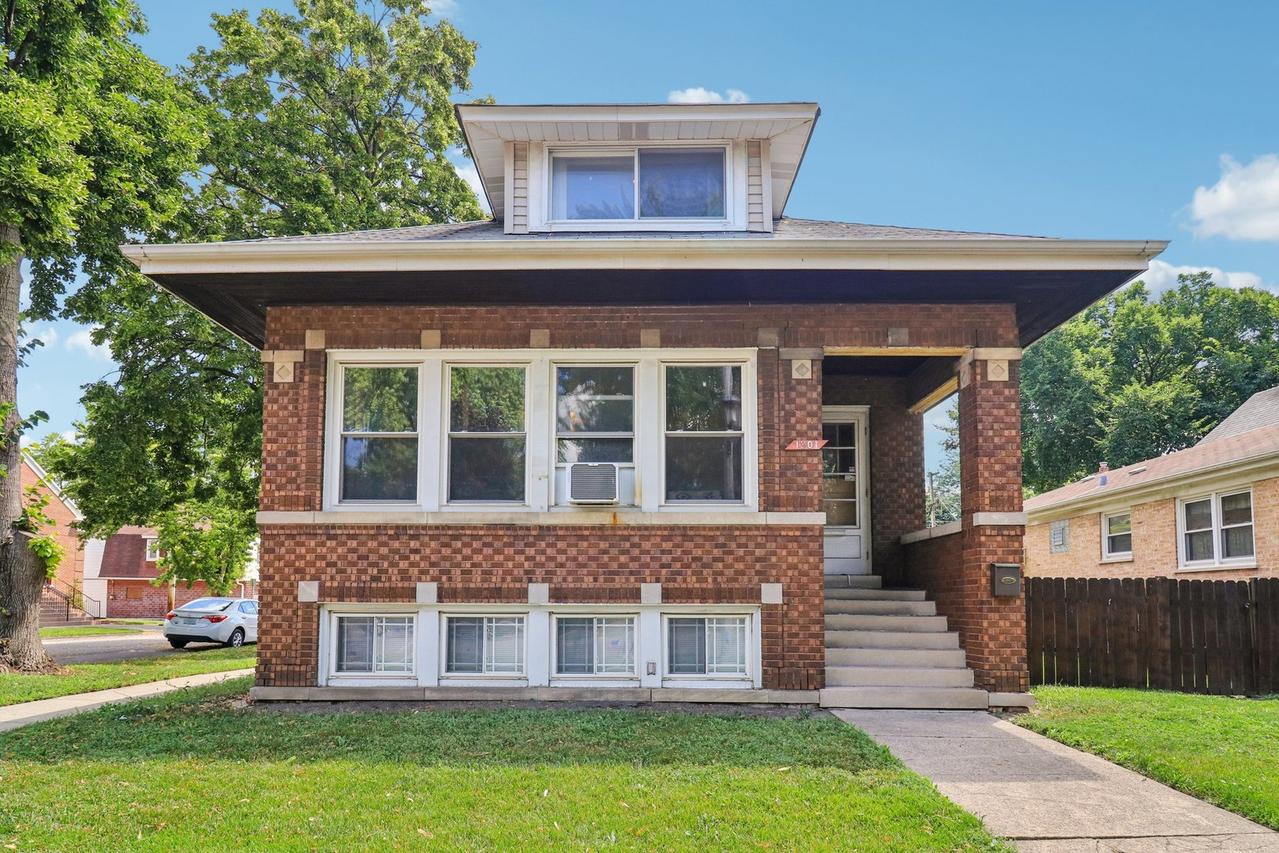 1301 Oak Park Ave., Berwyn, IL 60402