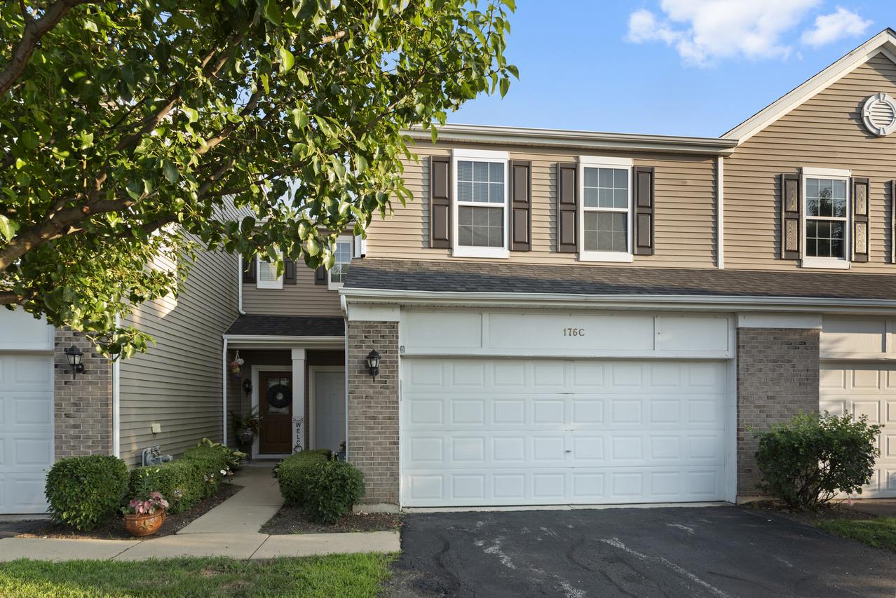 176 Willoughby Ct. #C, Yorkville, IL 60560