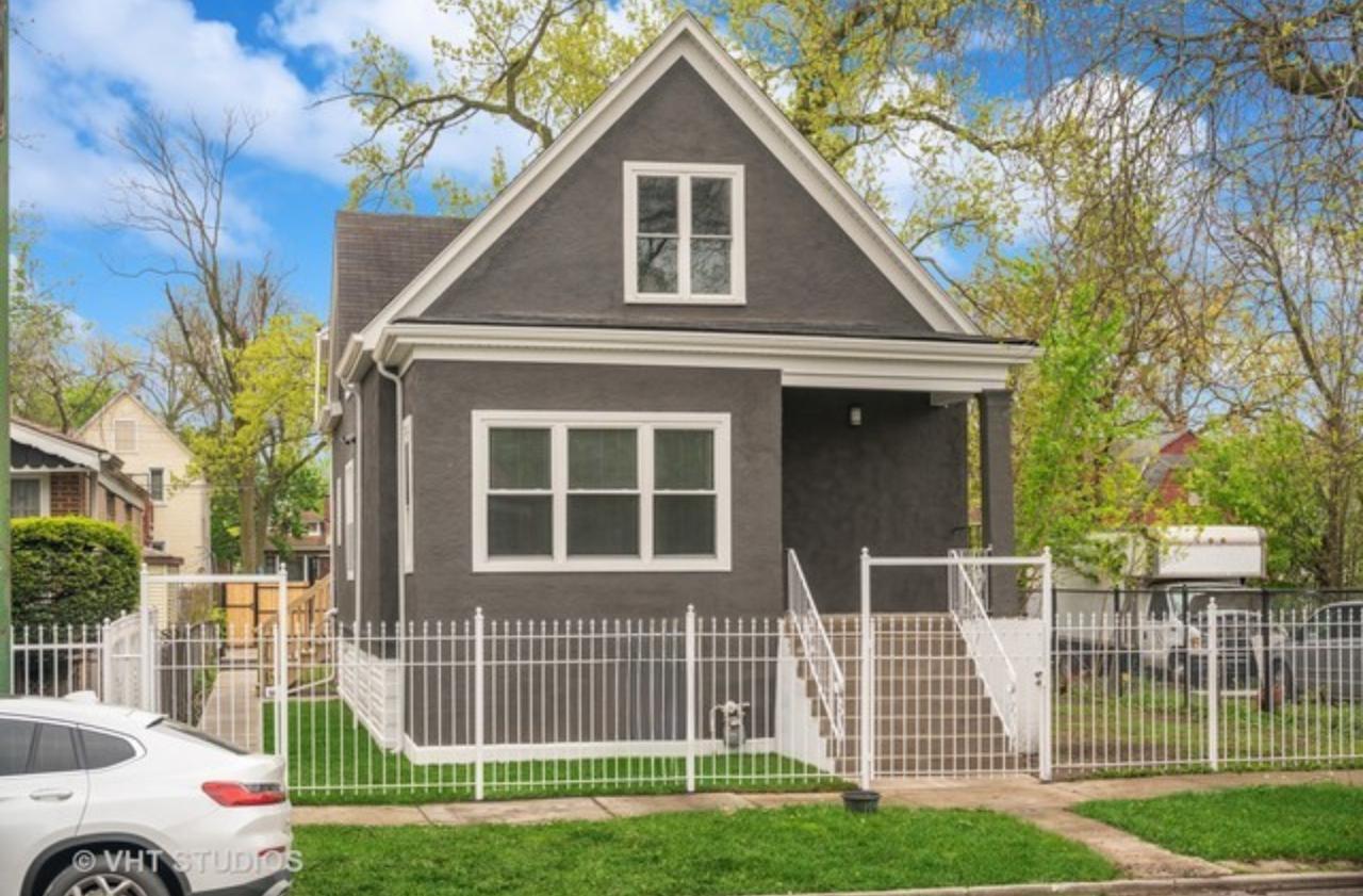 2017 W 68th St., Chicago, IL 60636