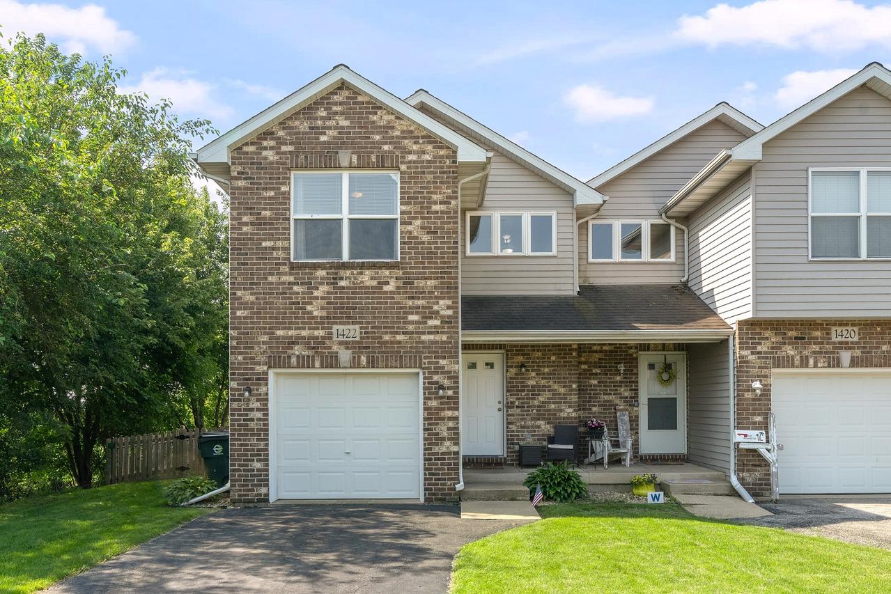 1422 E Arnold St., Sandwich, IL 60548