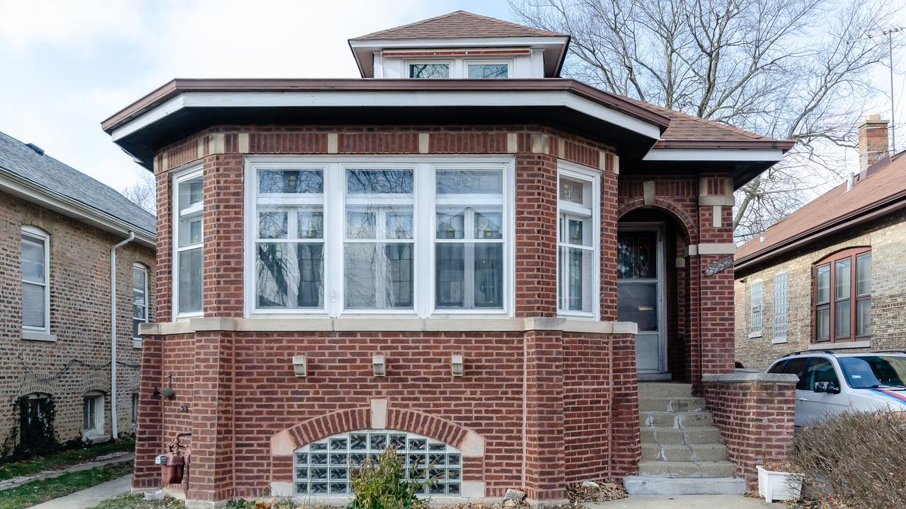 8832 S Marshfield Ave., Chicago, IL 60620