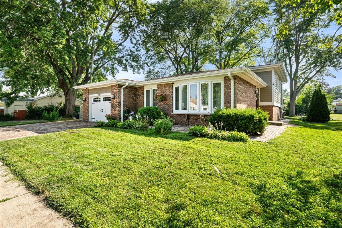 280 Park Ave., Wheeling, IL 60090
