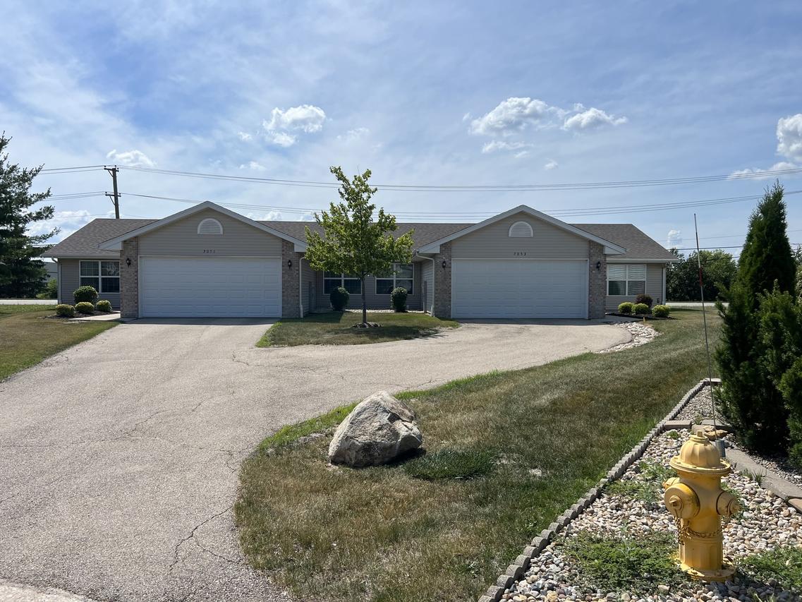 7051/7053 Sue Ct., Loves Park, IL 61111
