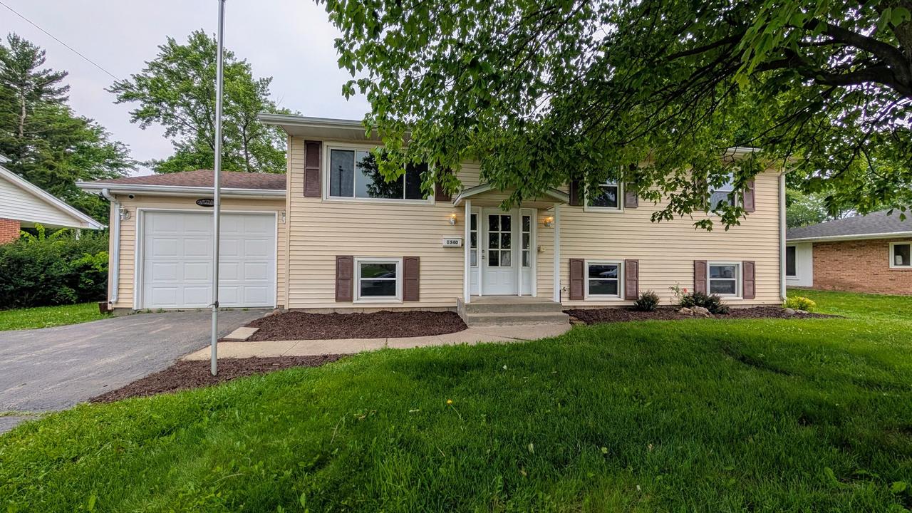 1340 Caswell St., Belvidere, IL 61008