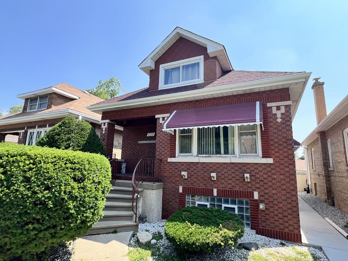 2715 Oak Park Ave., Berwyn, IL 60402