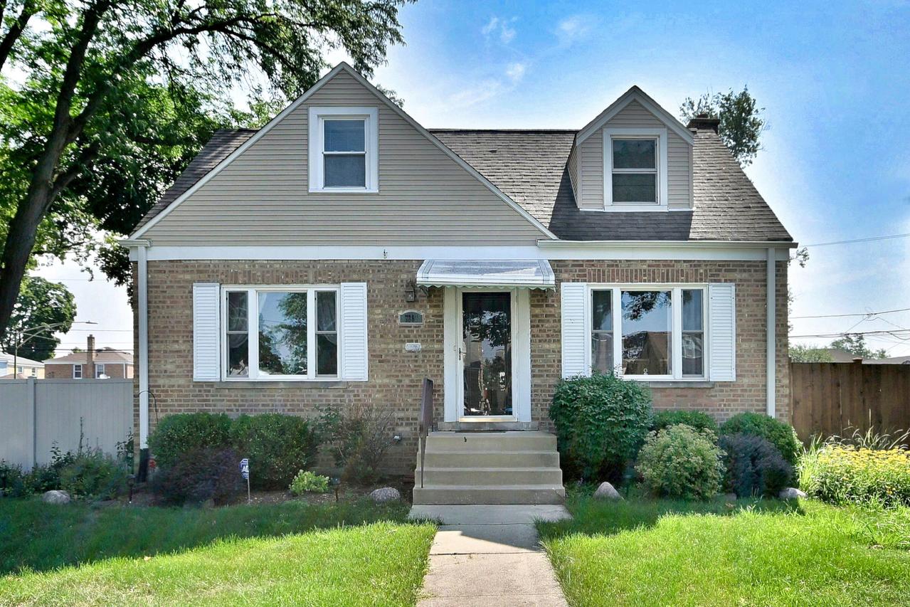 7357 N Oketo Ave., Chicago, IL 60631