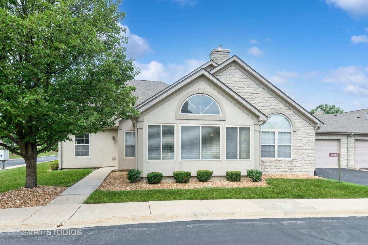 18248 Murphy Cir., Tinley Park, IL 60487