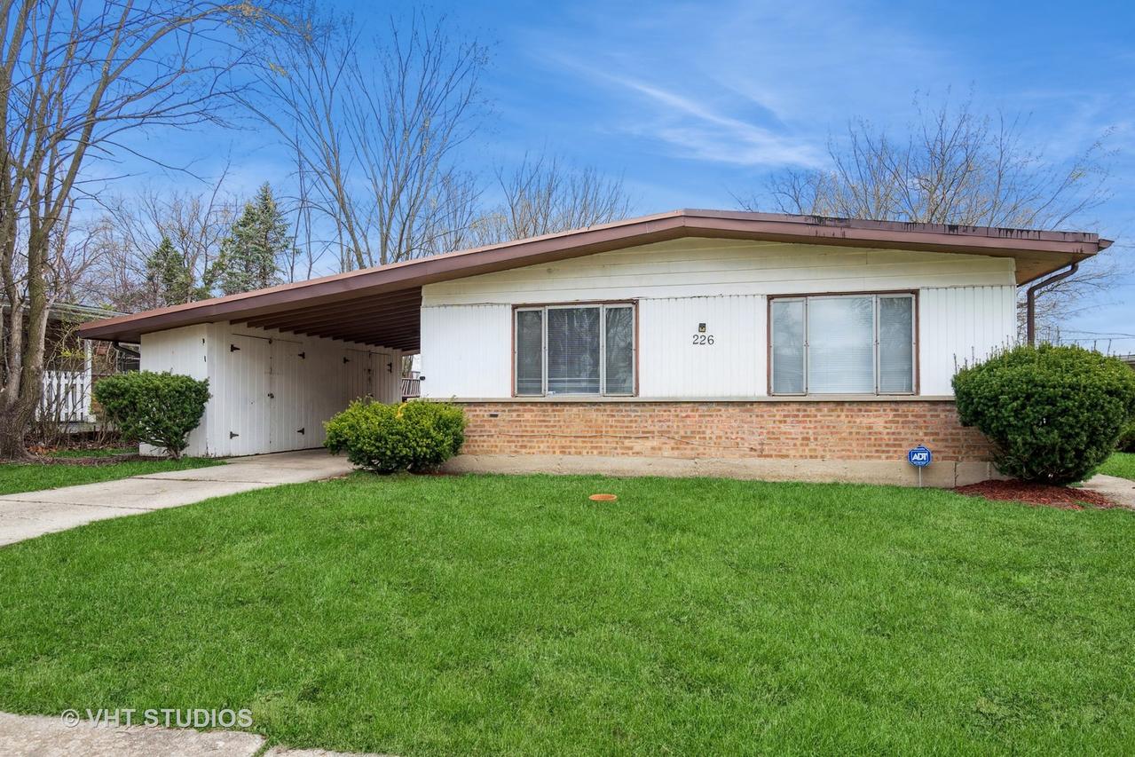 226 Shabbona Dr., Park Forest, IL 60466