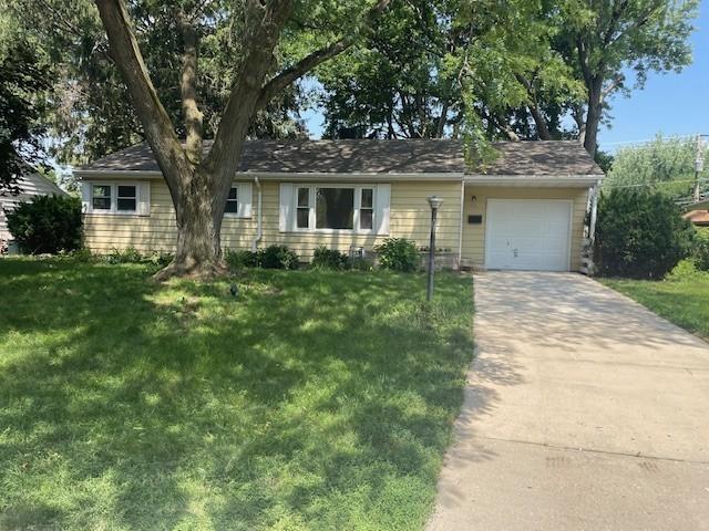 621 Park St., East Dundee, IL 60118