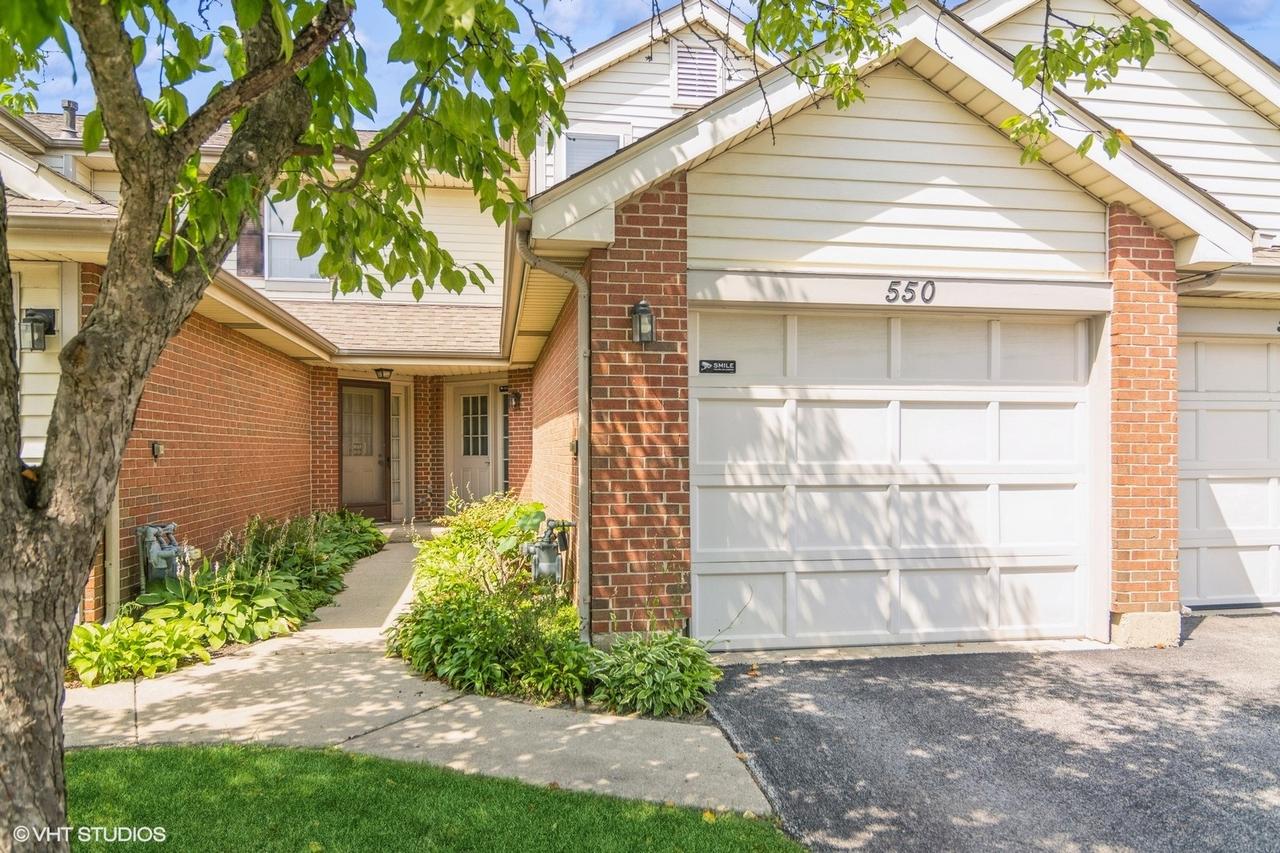 550 E Windgate Ct., Arlington Heights, IL 60005