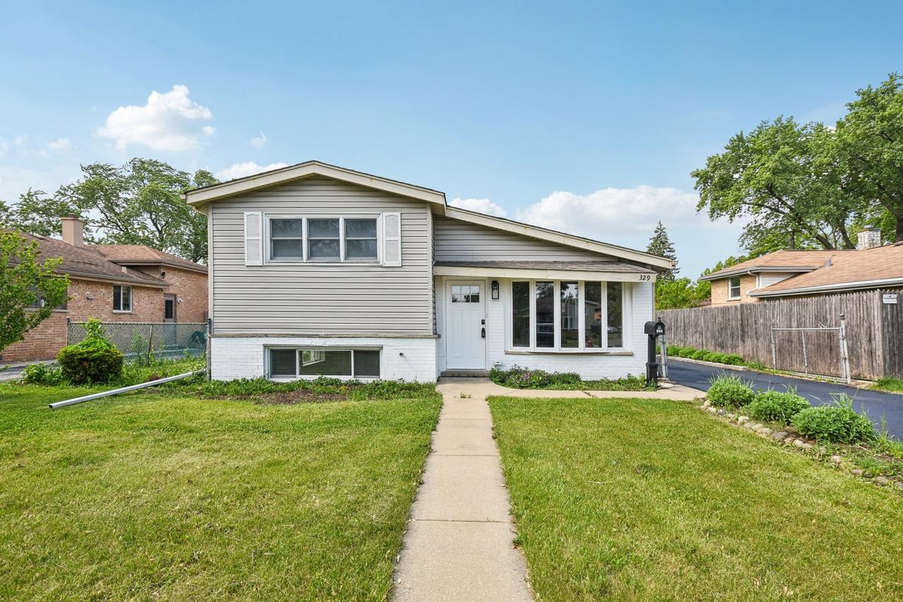 329 E Jefferson St., Bensenville, IL 60106