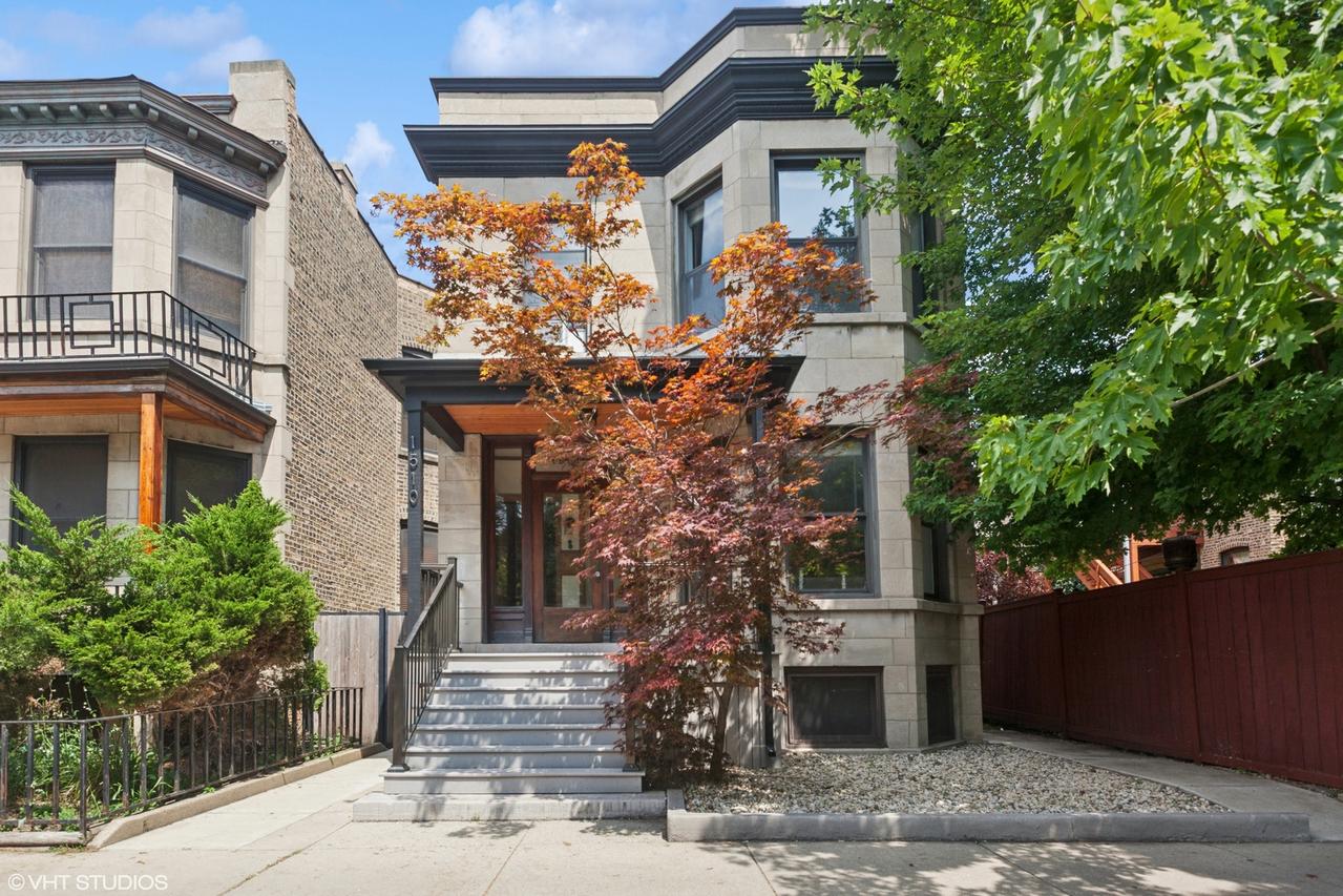 1510 W Montrose Ave., Chicago, IL 60613