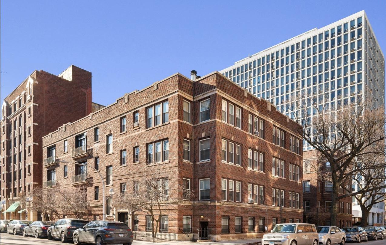 3638 N Pine Grove Ave. #G2, Chicago, IL 60613