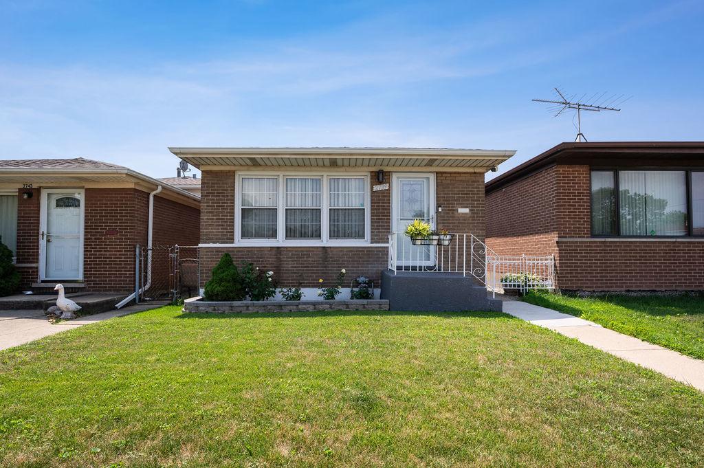 2739 E 127th St., Chicago, IL 60633